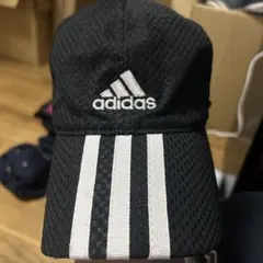 adidas ブラック メッシュキャップ 54㎝〜57㎝