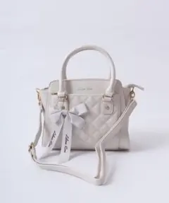 FUNALIVE リボンチャーム付き キルティングポケット 2WAY クリーム