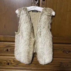 ベージュ ファー ニット ベスト