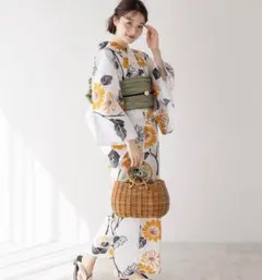 【美品】 浴衣 ひまわり柄 カーキ 帯 セットのサムネイル