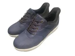 セダークレスト スニーカー