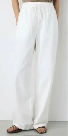ライトオンス　イージーパンツ ホワイト　AZUL
