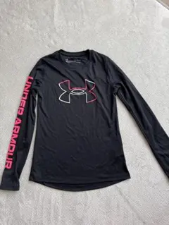 アンダーアーマー　黒　キッズインナーYSM HEATGEAR