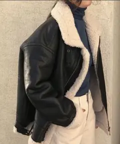 フェイクレザーボアジャケット　黒