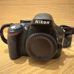 17500回】Nikon D5200 ダブルズームキット 取説・箱なし - メルカリ