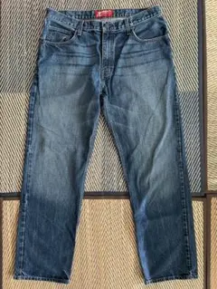 ARIZONA JEAN co. リラックスストレート デニムパンツのサムネイル