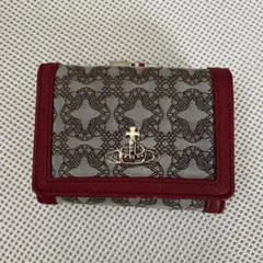 ヴィヴィアンウエストウッド Vivienne Westwood 3つ折り財布