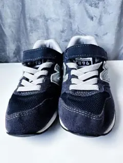 New Balance 996 キッズシューズ ネイビー ベルクロ