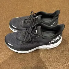Swift様専用　HOKA CLIFTON8 27.0 ブラック／ホワイト　中古