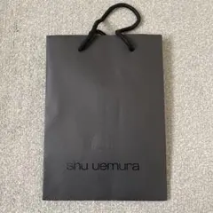 shu uemura 黒 ショッピングバッグ 中型のサムネイル