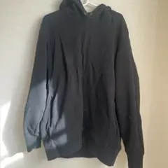 UNIQLO ブラック XL パーカー