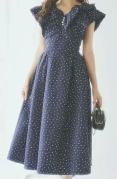 dazzlin　ドットギャザータフワンピース