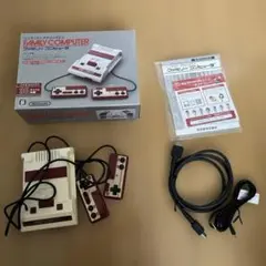 ニンテンドークラシックミニ ファミリーコンピュータ本体 コントローラー2個付き①