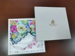 WAKO ハンカチ 2枚セット 花柄 刺繍入りのサムネイル