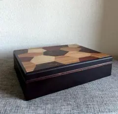 Item thumbnail for item c3fa7267-b32a-4d04-b5ee-1d2c63bb6a2e