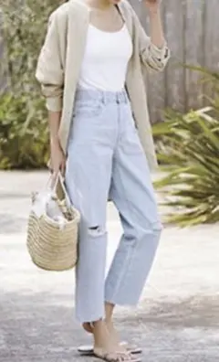 [新品]ユニクロ　スラウチテーパードアンクルジーンズ　サイズ22 62blue