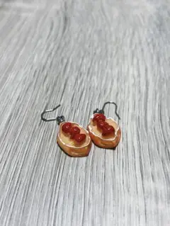 ピアス　デニッシュ　食品サンプル