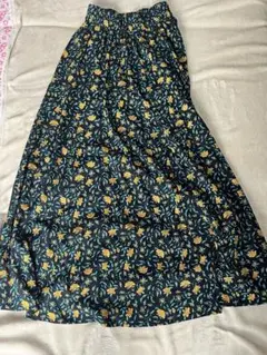フレアスカート ダークグリーン 花柄 美品