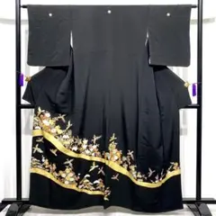 黒留袖 牡丹・菊・流水文様 五つ紋 比翼仕立て - メルカリ
