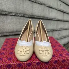 Tory Burch ベージュ ハイヒール パンプス　5Cのサムネイル