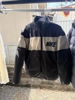 NIKE ナイキ ダウンジャケット リバーシブル ワンポイント刺繍ロゴ 定番