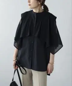 ボンジュールサガン ノーカラー2WAYシアーケープシャツ ノースリーブ お呼ばれ