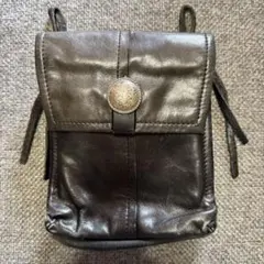 メディスンバッグ　ウエスタンコンチョ　スリーウェイ黒の本革レザー ボディバッグ