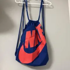 【夏に大活躍】NIKE ドローストリングバッグ 青・オレンジ