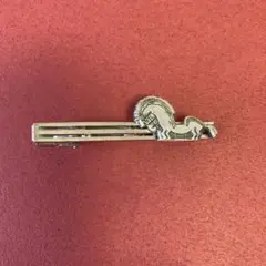 馬のネクタイピン