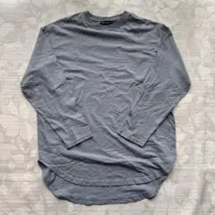 林*檎様 【美品】マイノリティ ロンT L くすみブルー ロング丈 ラウンドヘムのサムネイル