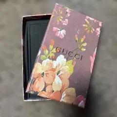 新品•未開封】GUCCI BLOOM香水サンプル2枚セット(4回分) 封筒付き