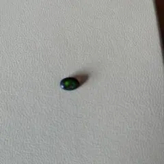 ブラックオパールルース6×4ミリ(T−21