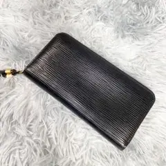 【美品】Epoi 長財布　ラウンドジップ　ブラックのサムネイル