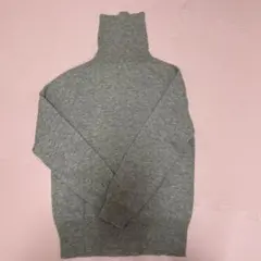 グレー タートルネック セーター Ungrid