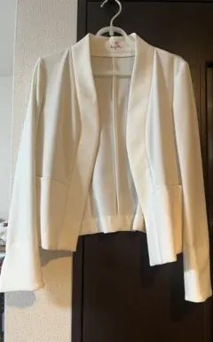 ユーズド 9号　ホワイト　kayme スマートストレッチ　ボレロ丈ジャケット