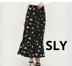 SLY花柄フリル ロングスカート黒のサムネイル