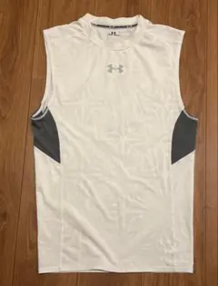 Under Armour ノースリーブシャツ L ホワイト×グレー柄
