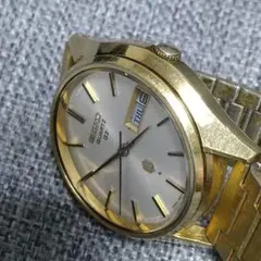 Item thumbnail for item 8b658d8b-b620-4cd5-8bed-01ead183cab5