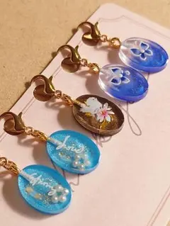 445 レジンチャーム ハンドメイドチャーム 5個 ゴールド