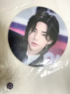 2026年最新】StrayKids ヒョンジン うちわの人気アイテム - メルカリ