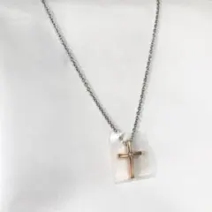 【新品未使用】ネックレス　ダイヤ　クロス　十字架　fefe ピンクゴールド