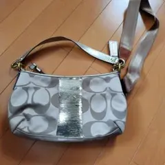 COACH ショルダーバッグ ベージュ ロゴ