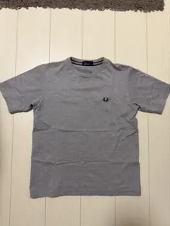FRED PERRY Tシャツのサムネイル