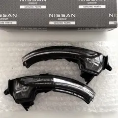 日産ノートオーラ(FE13) 純正ドアミラーウィンカーのサムネイル