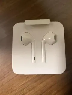 Apple純正　有線イヤホン　Lightning ②