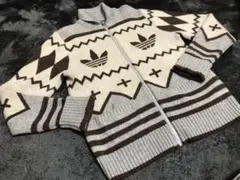 adidas ニットカウチンのサムネイル