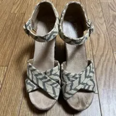 TOMS ウェッジソール サンダル W5.5のサムネイル