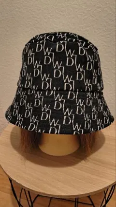 バケットハット ブラック ホワイト ロゴ