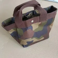 ルートート　カモフラ