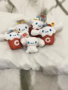 シナモロール　マスコット　むにゃすやマスコット　バーガーショップマスコット